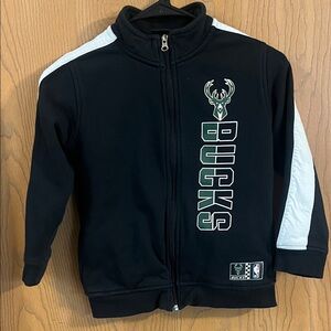 NBA Milwaukee Bucks Black Full Kids Track Jacket Large (Size 7)